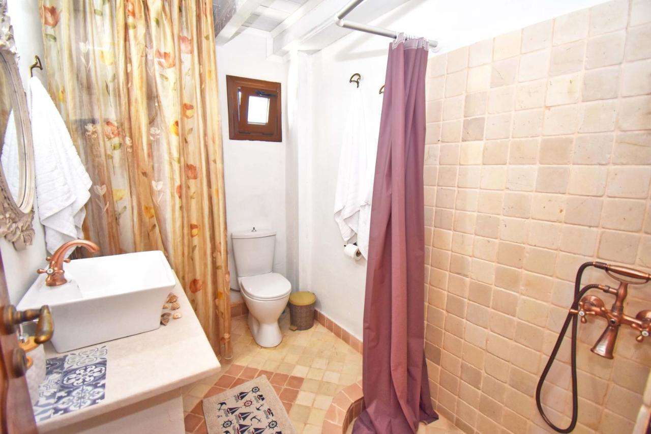 Ninas Cottage Линя Экстерьер фото