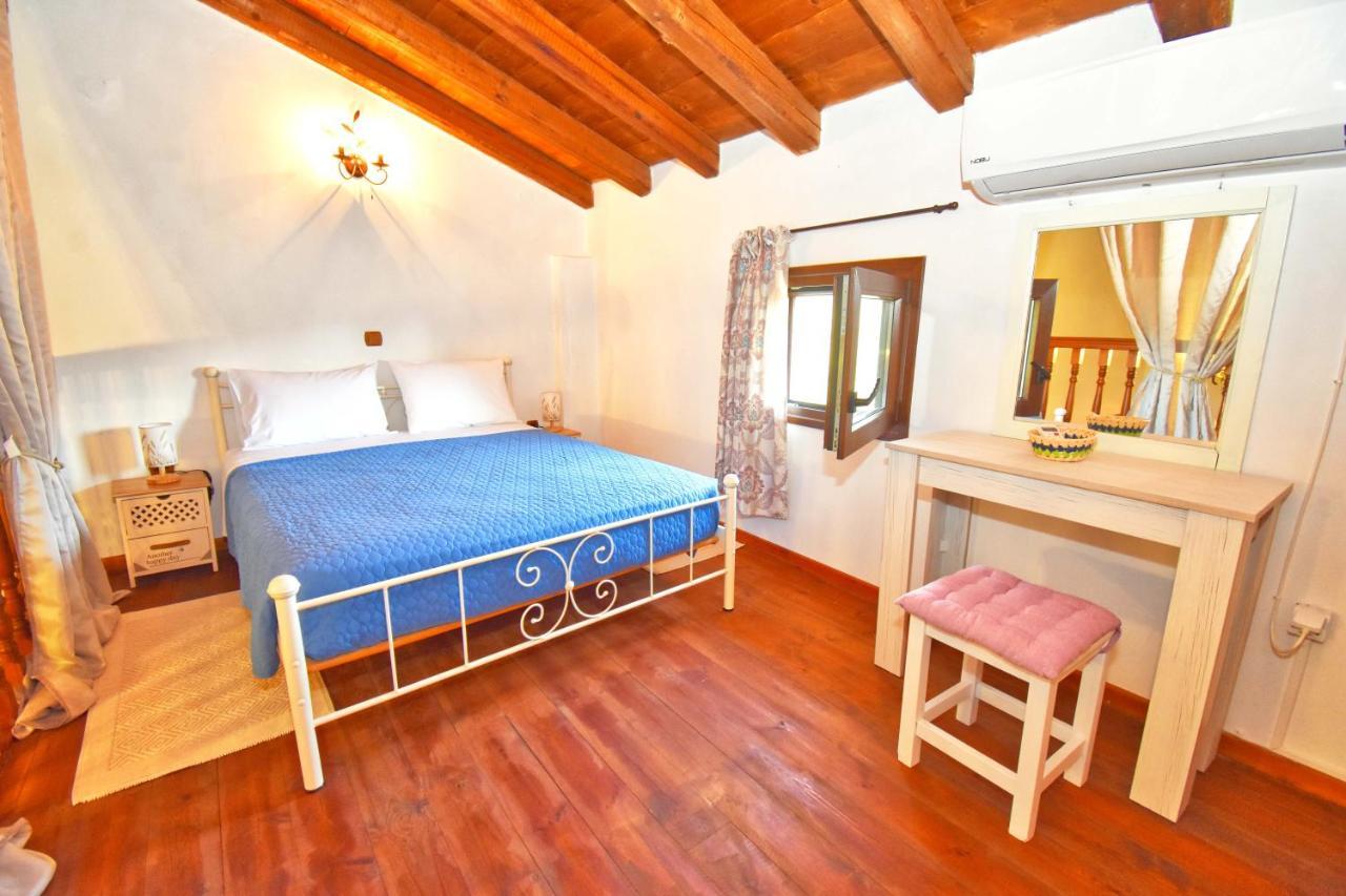 Ninas Cottage Линя Экстерьер фото